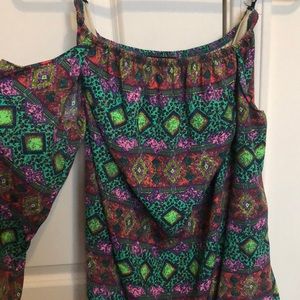 Off shoulder patterned blouse